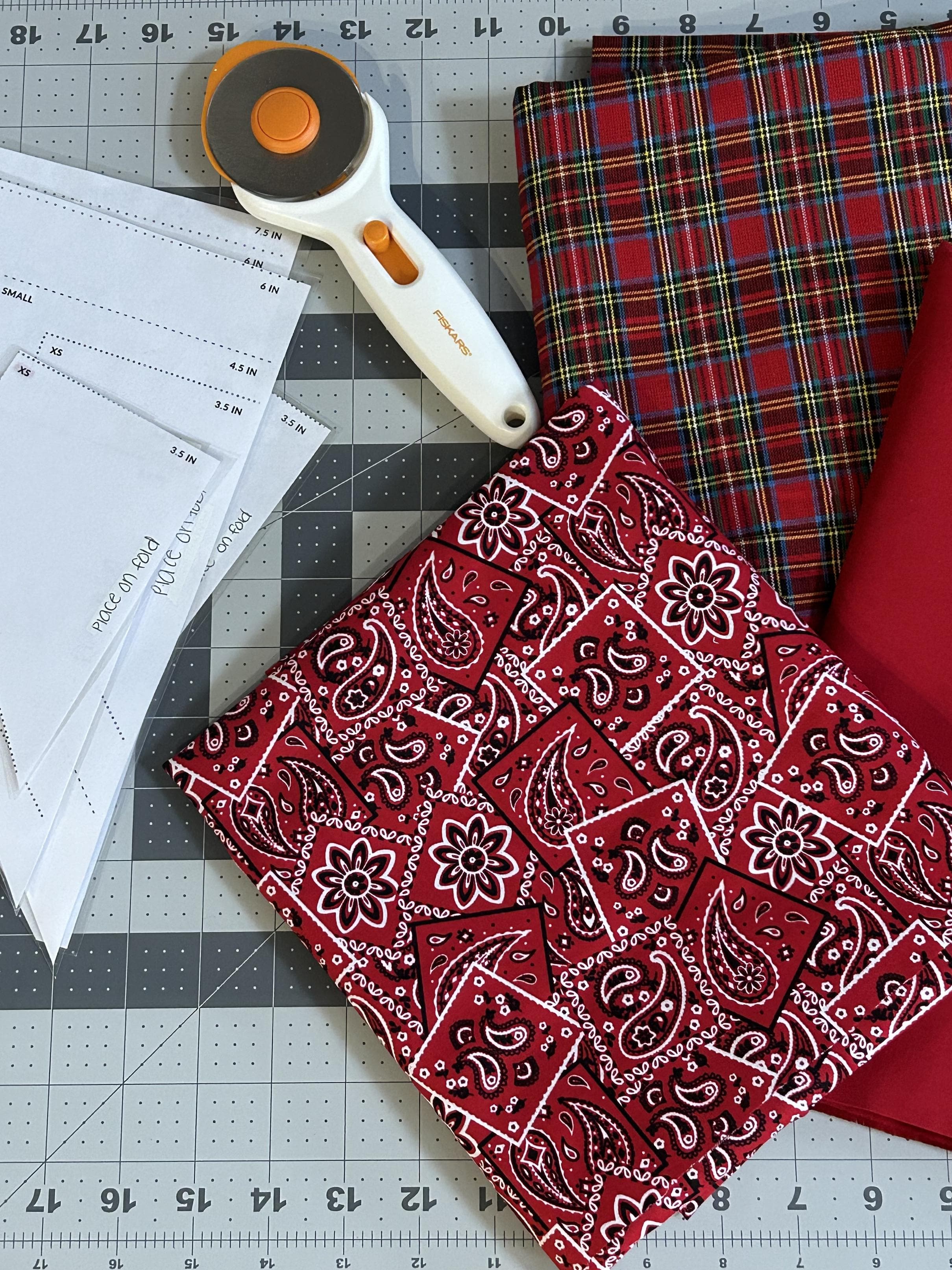 Sewing workshop - Make Custom Dog Bandanas